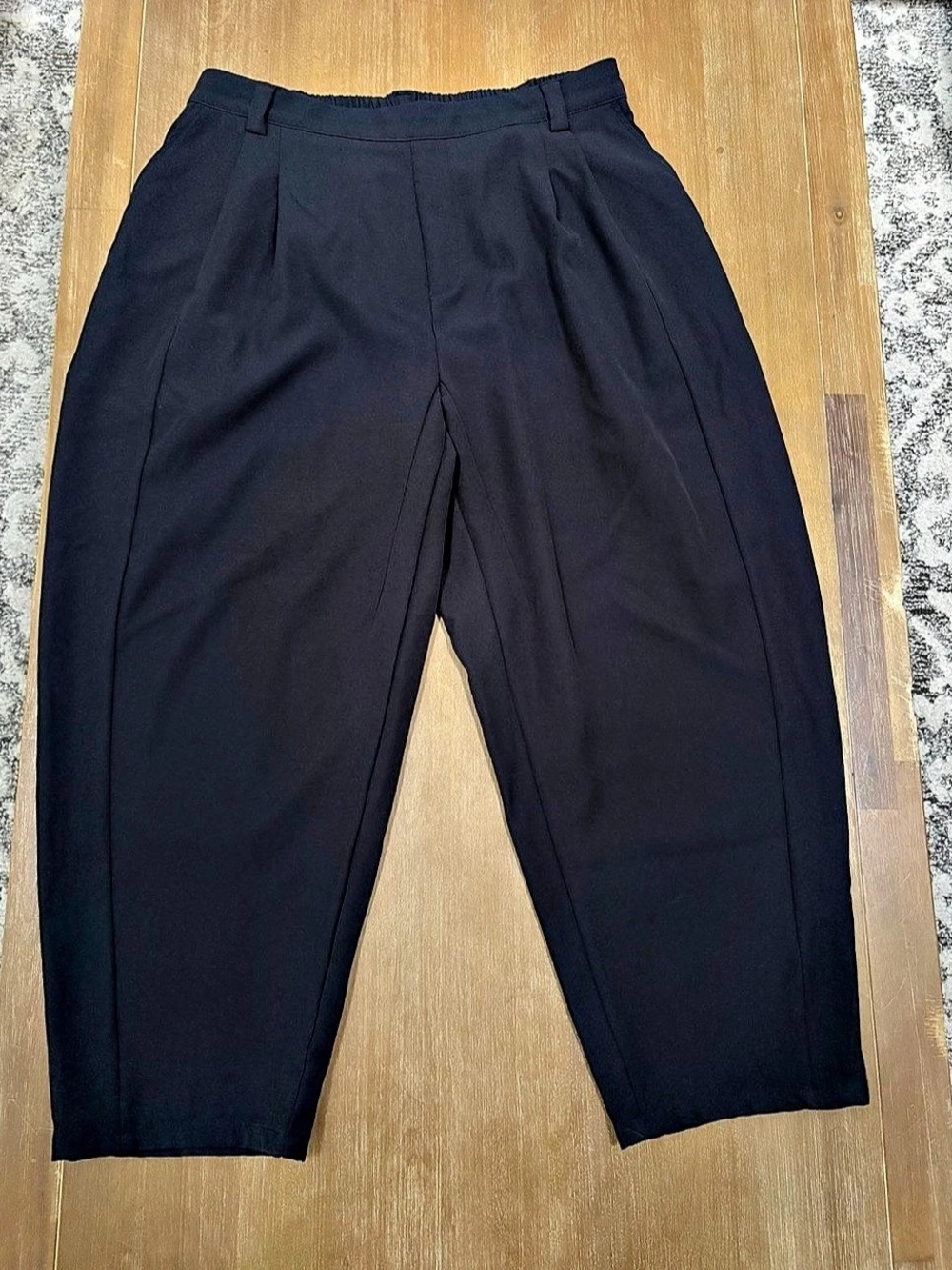 Halara Petite Trousers in Black Size Large Like New